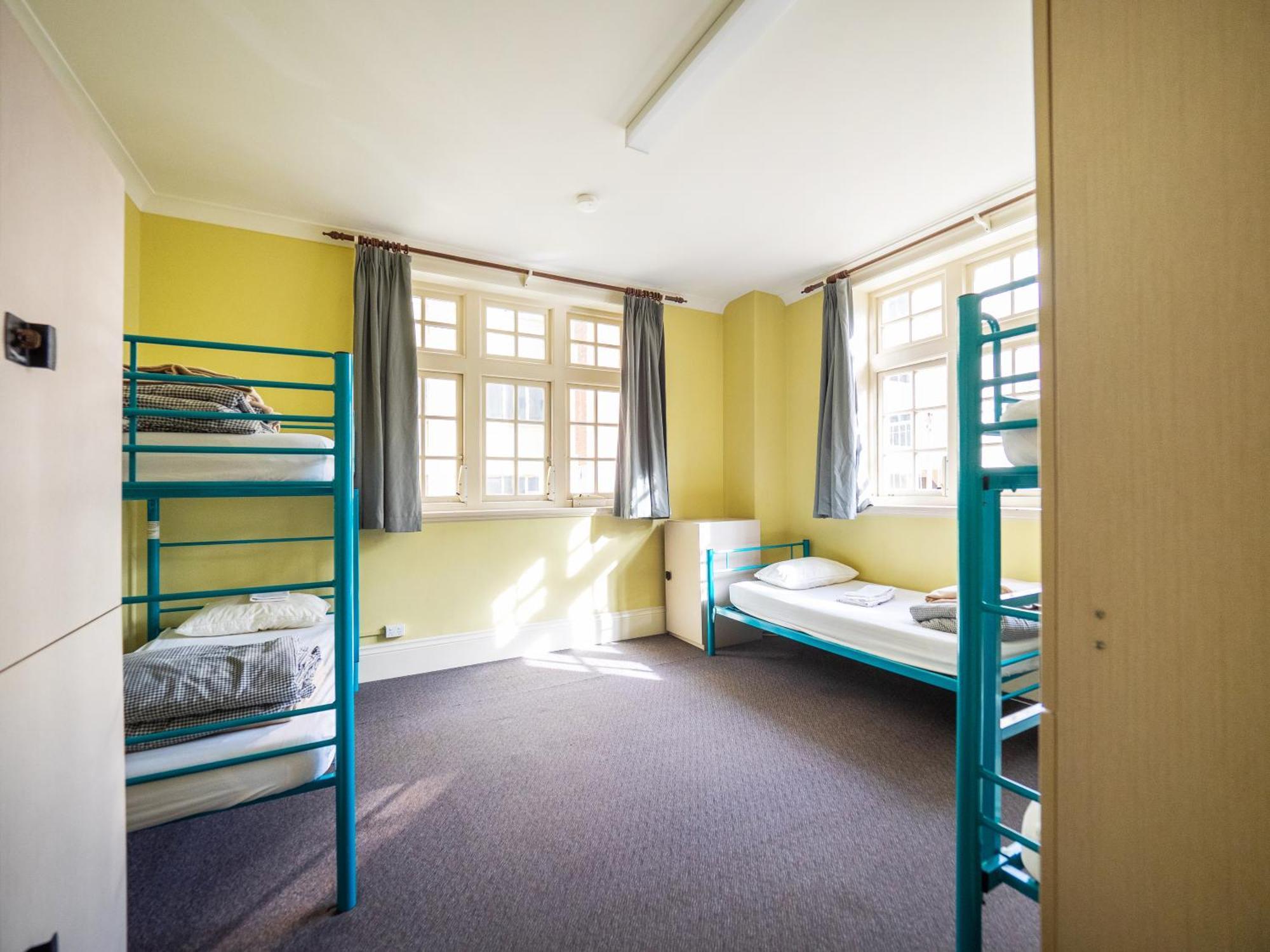 Yha Newcastle Beach Екстер'єр фото